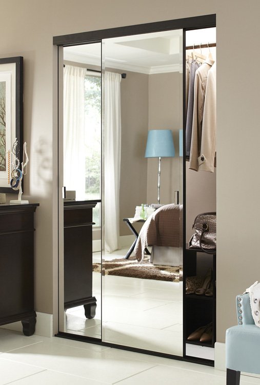 Contractors Wardrobe Trimline — residential-grade system with commercial-grade rail thickness